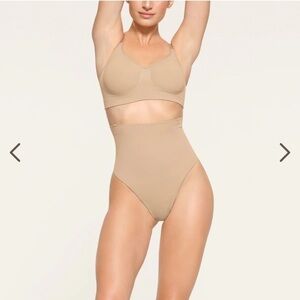 SKIMS Core Control Thong in Clay Size L